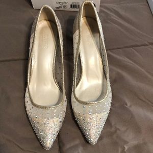 Gold shoes